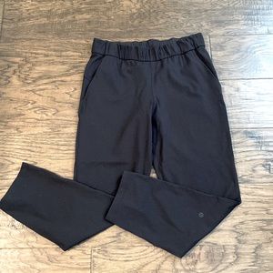 Lululemon On the Fly black pants